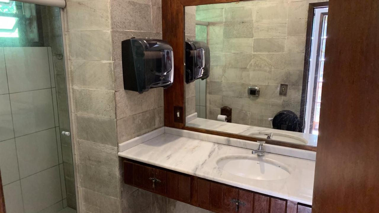 Gajah Hotel Joinville Kültér fotó