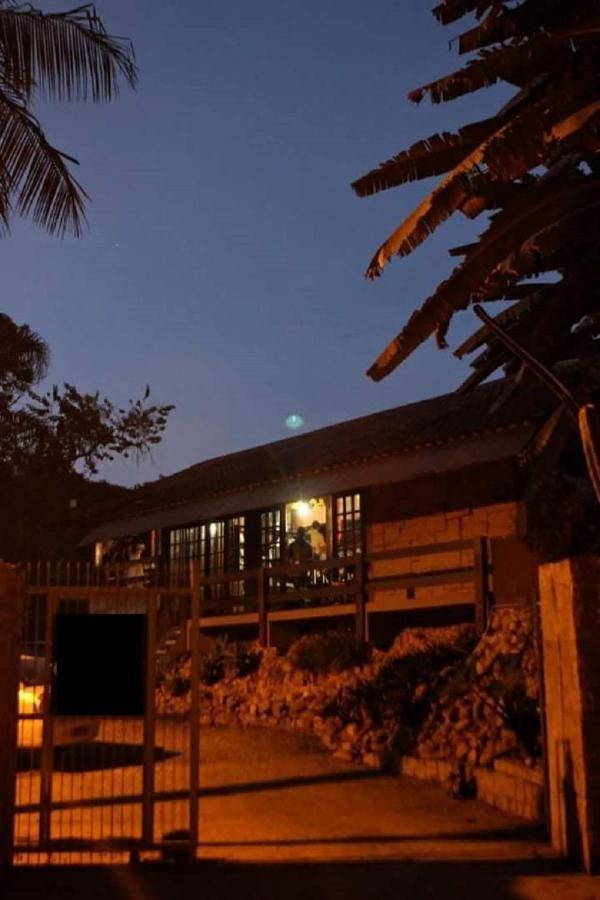 Gajah Hotel Joinville Kültér fotó